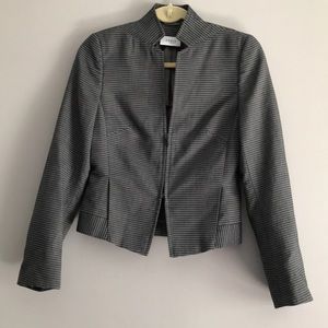 Arkis Punto Gray and White Striped Blazer Size 4